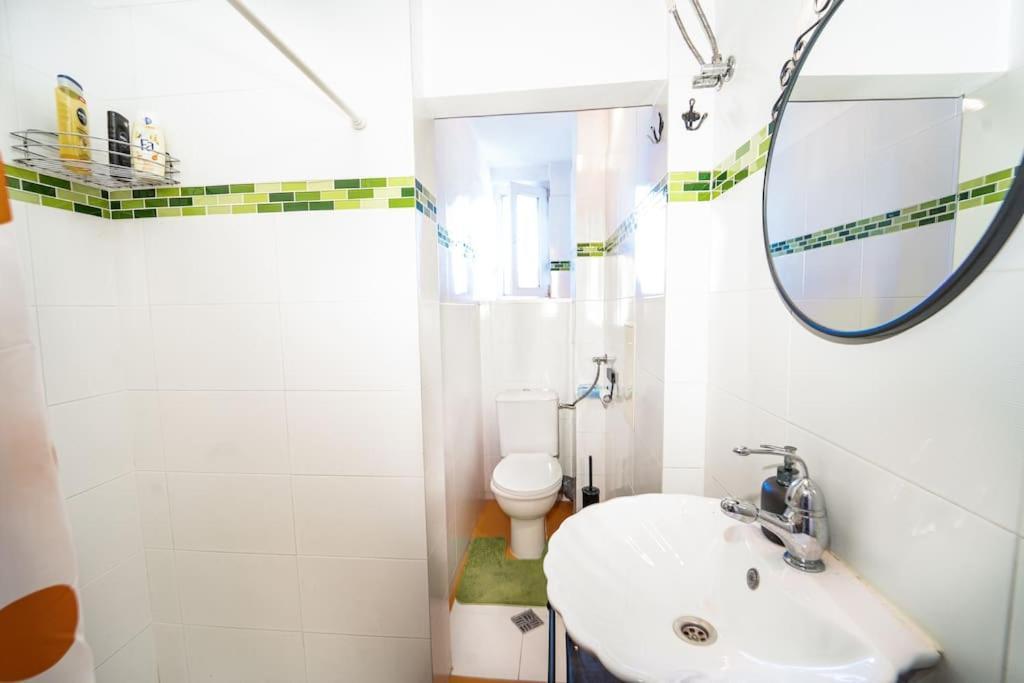 Central Apartment 2Bd Next To Vitosha Bul. 소피아 외부 사진